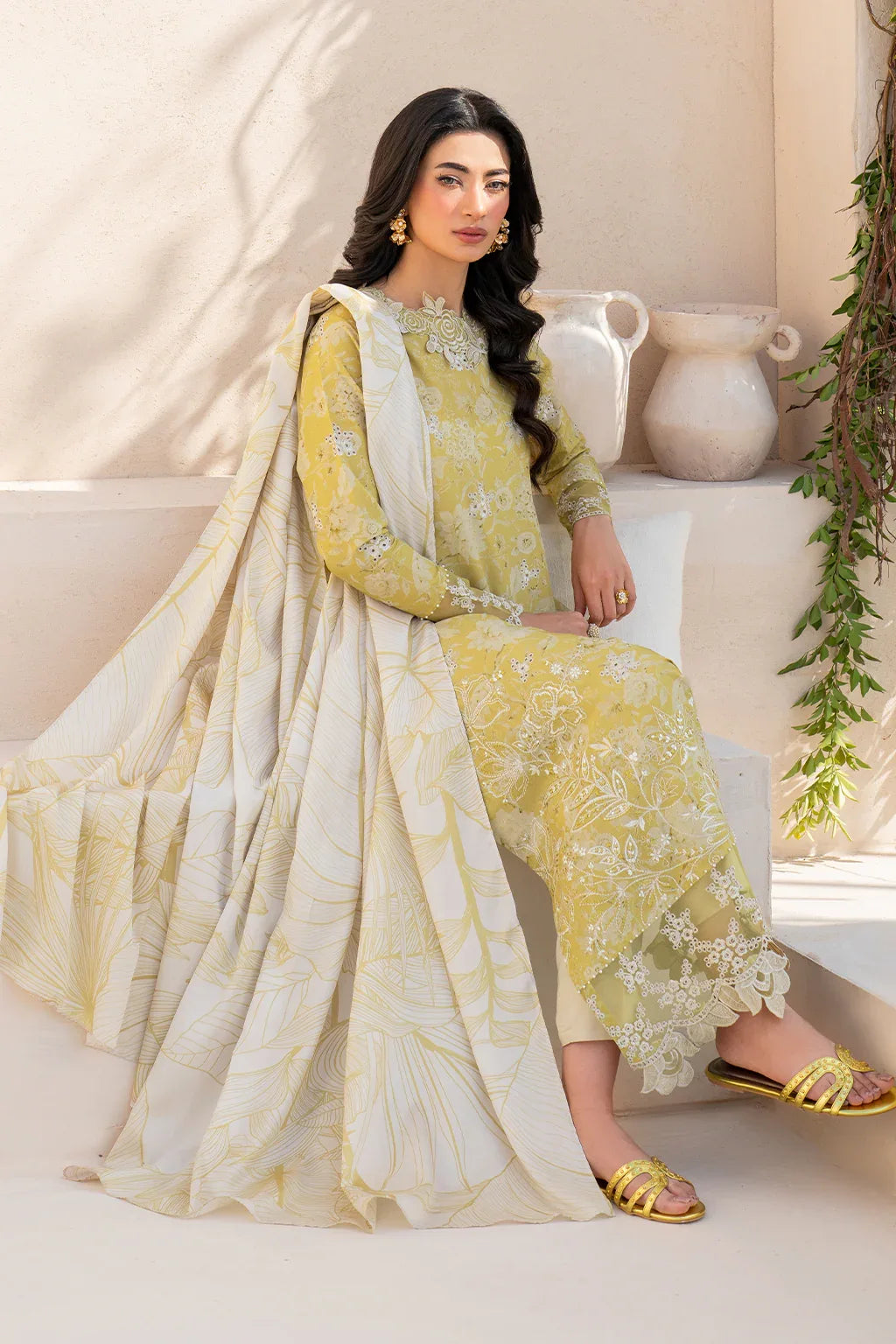 Iznik | Festive Lawn 25 | EFL-08 - Aqsa Fabrics