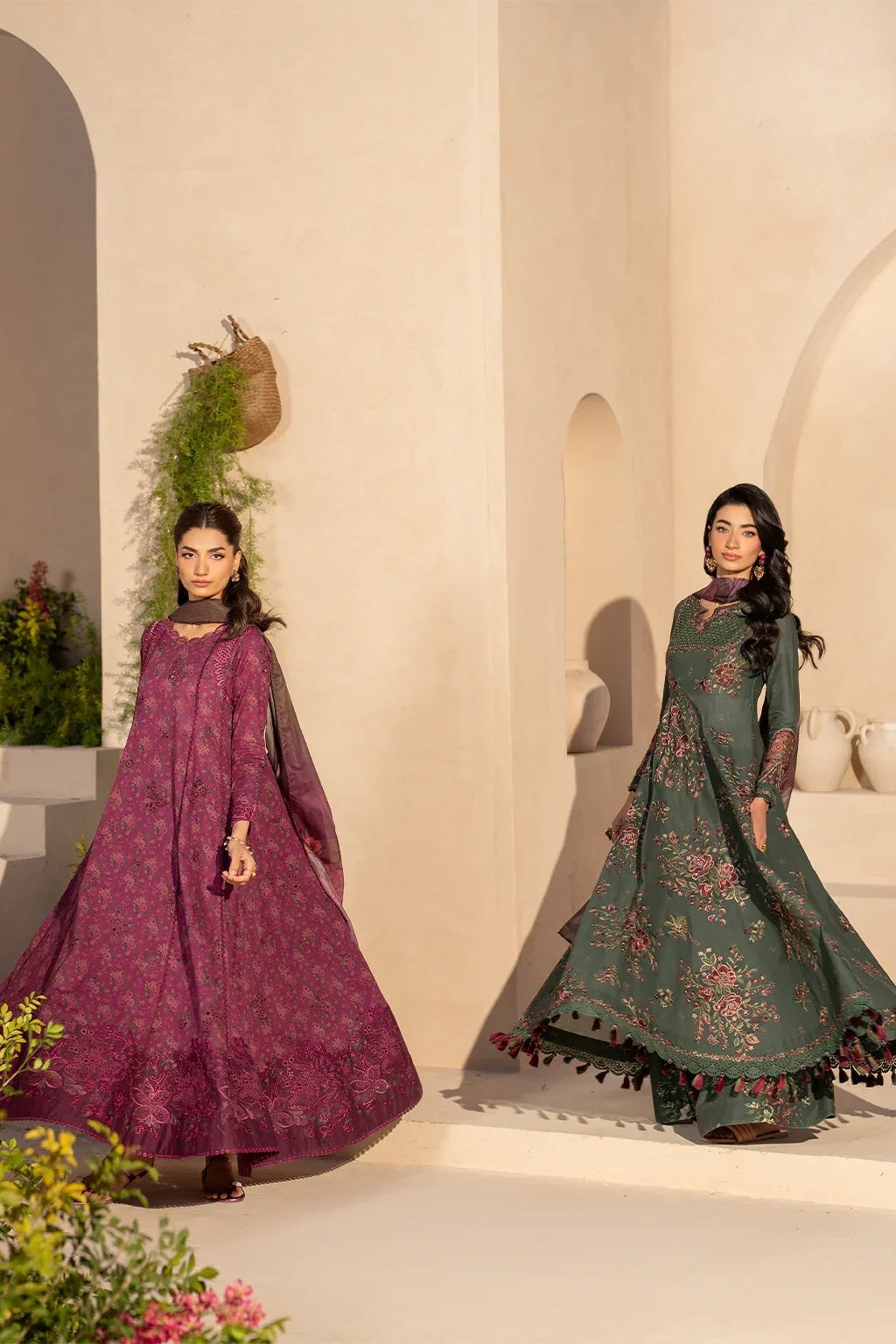 Iznik | Festive Lawn 25 | EFL-09 - Aqsa Fabrics