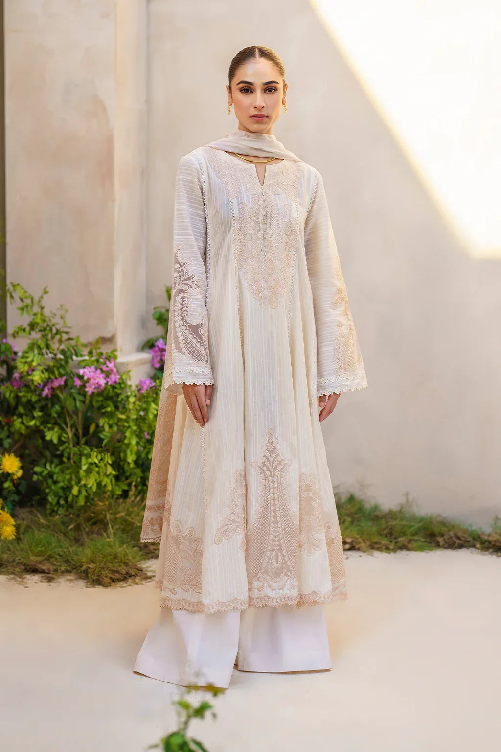 Iznik | Festive lawn 24 | SFL-03 - Aqsa Fabrics