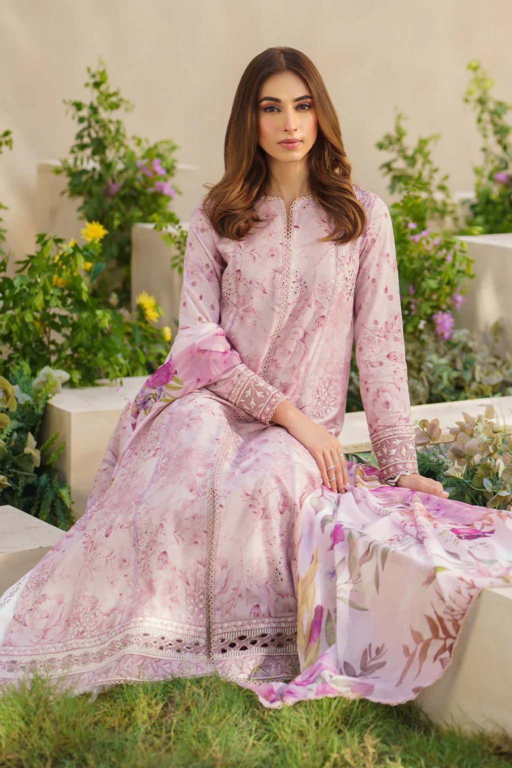 Iznik | Festive lawn 24 | SFL-06 - Aqsa Fabrics