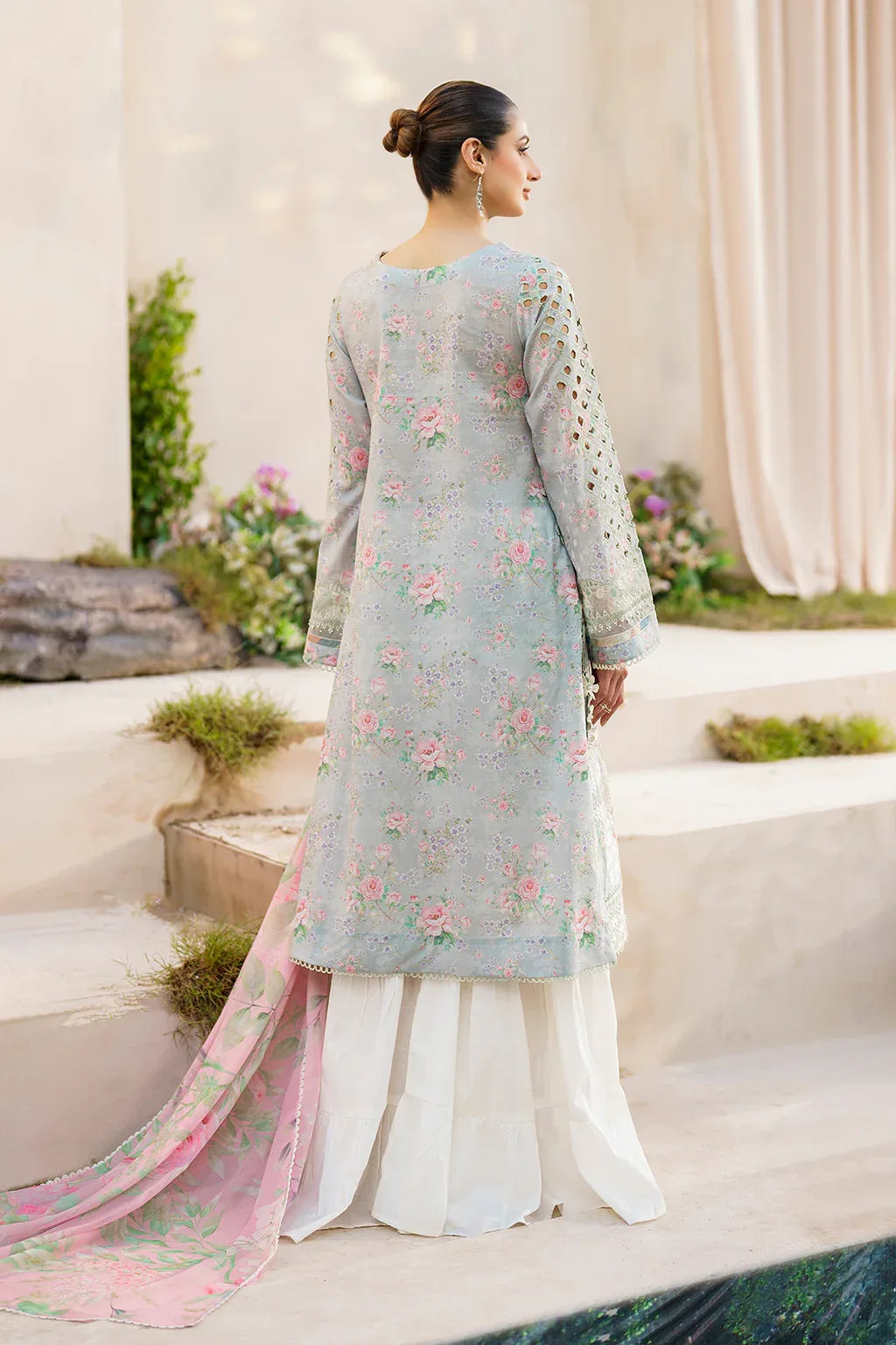 Iznik | Festive lawn 24 | SFL-07 - Aqsa Fabrics