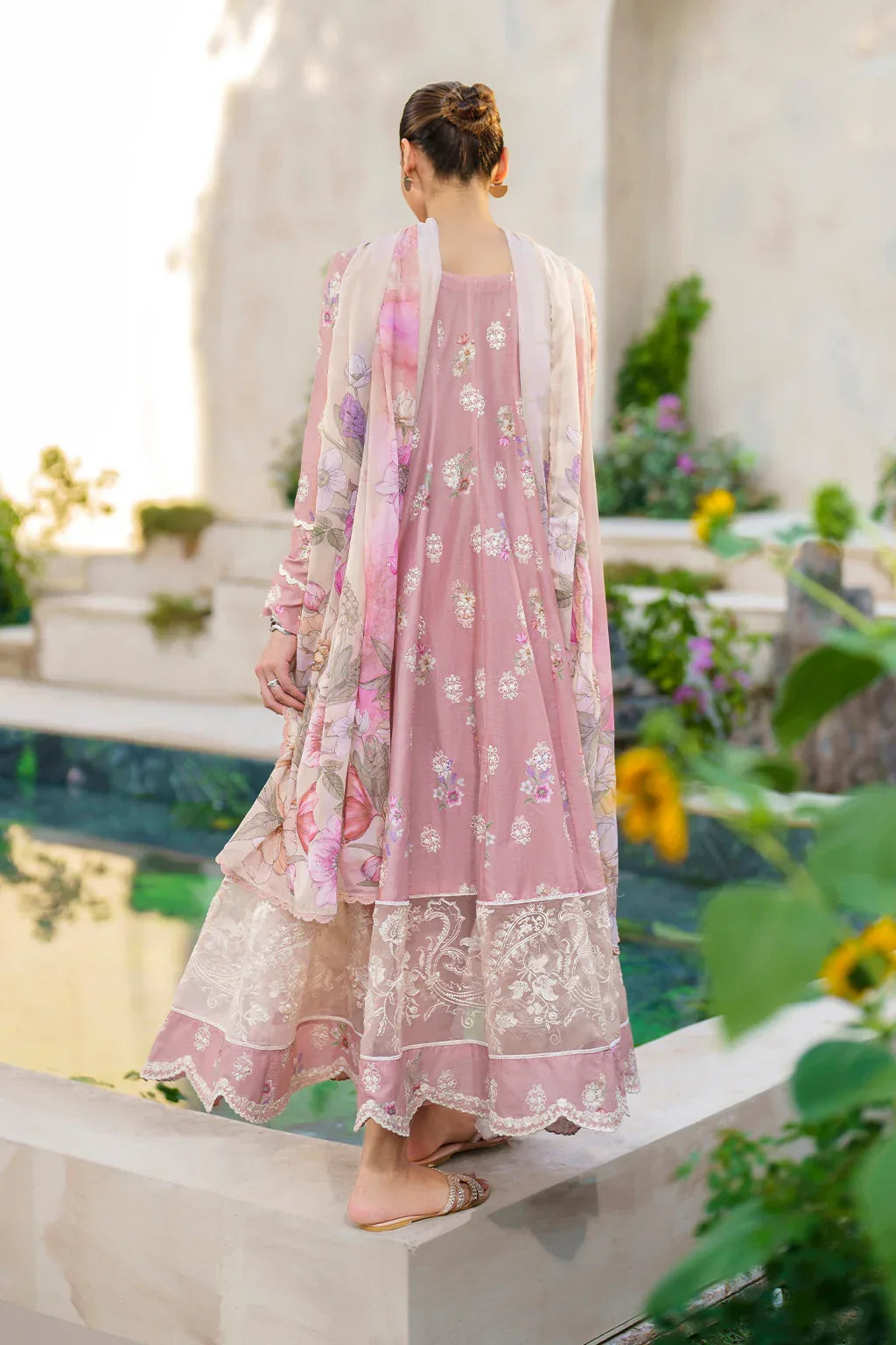 Iznik | Festive lawn 24 | SFL-08 - Aqsa Fabrics