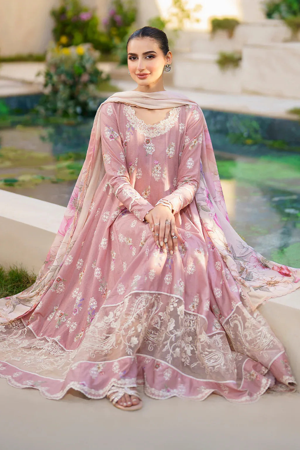 Iznik | Festive lawn 24 | SFL-08 - Aqsa Fabrics
