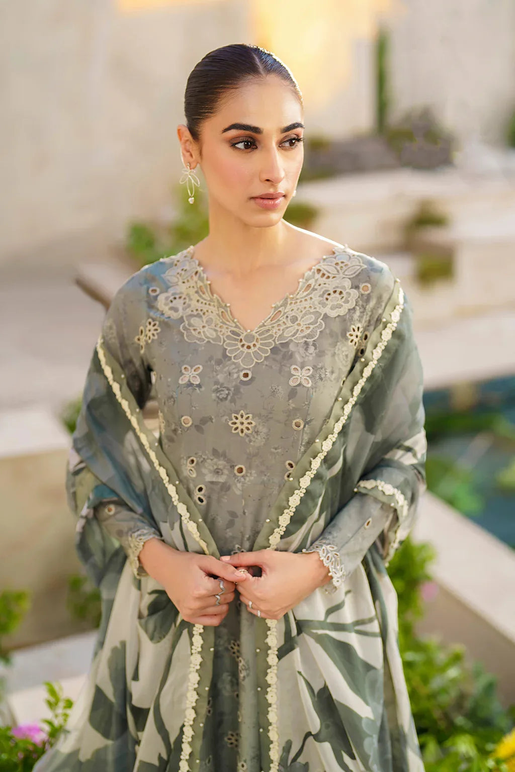 Iznik | Festive lawn 24 | SFL-10 - Aqsa Fabrics