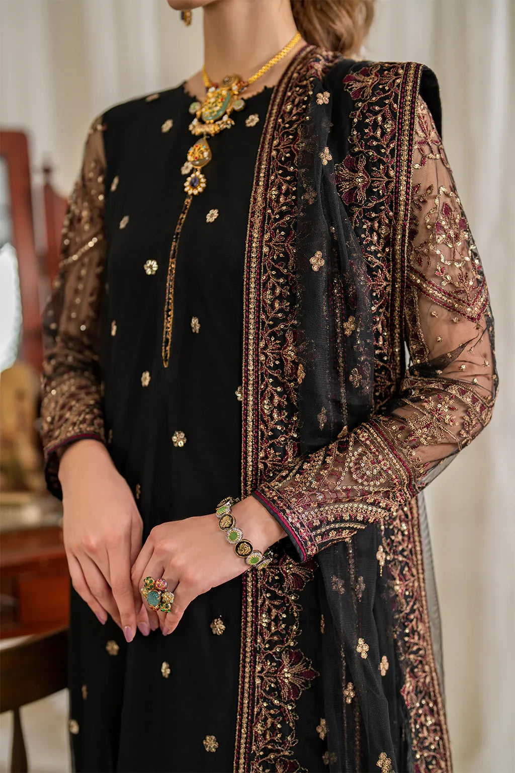 Iznik | Formal Wear | UE-288 - Aqsa Fabrics