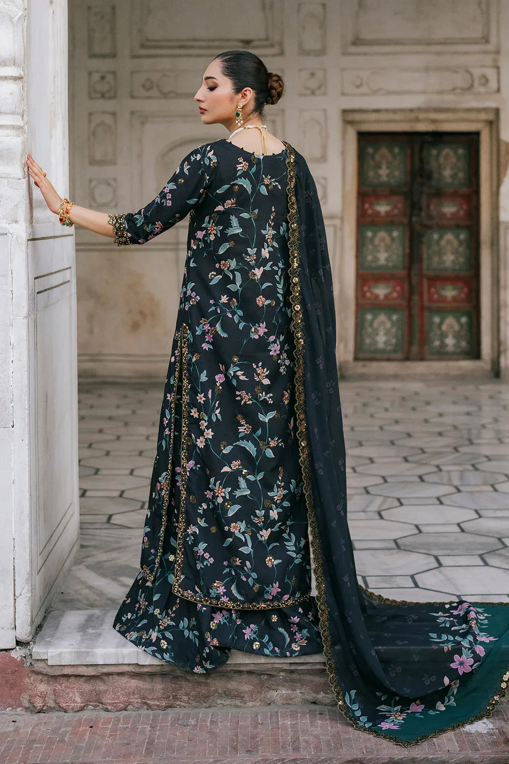 Iznik | Formal Wear | UE-317 - Aqsa Fabrics
