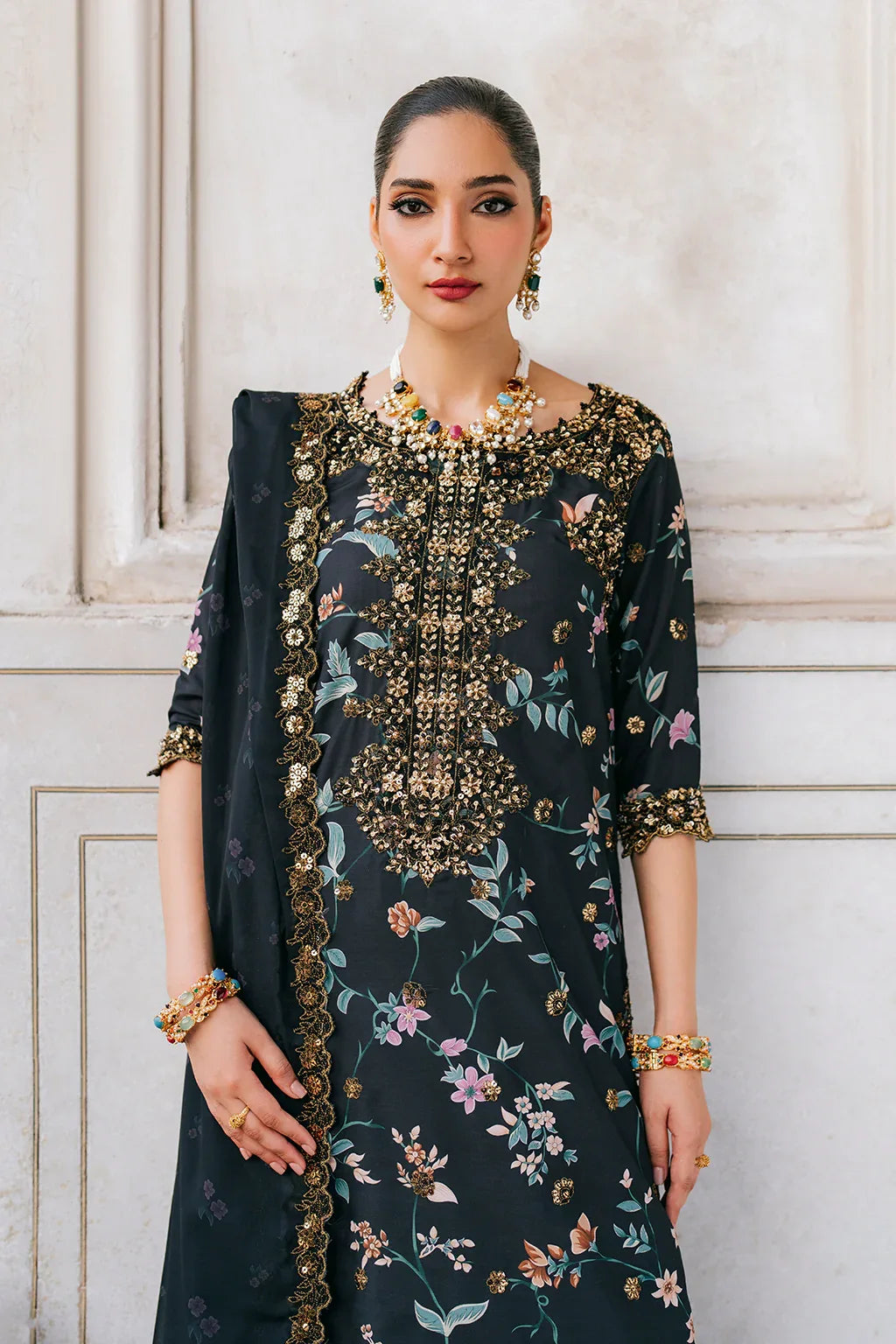 Iznik | Formal Wear | UE-317 - Aqsa Fabrics