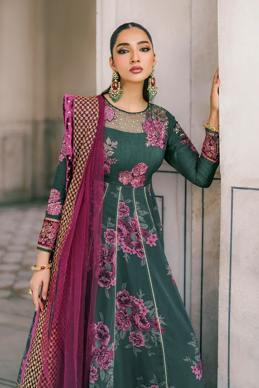 Iznik | Formal Wear | UE-319 - Aqsa Fabrics