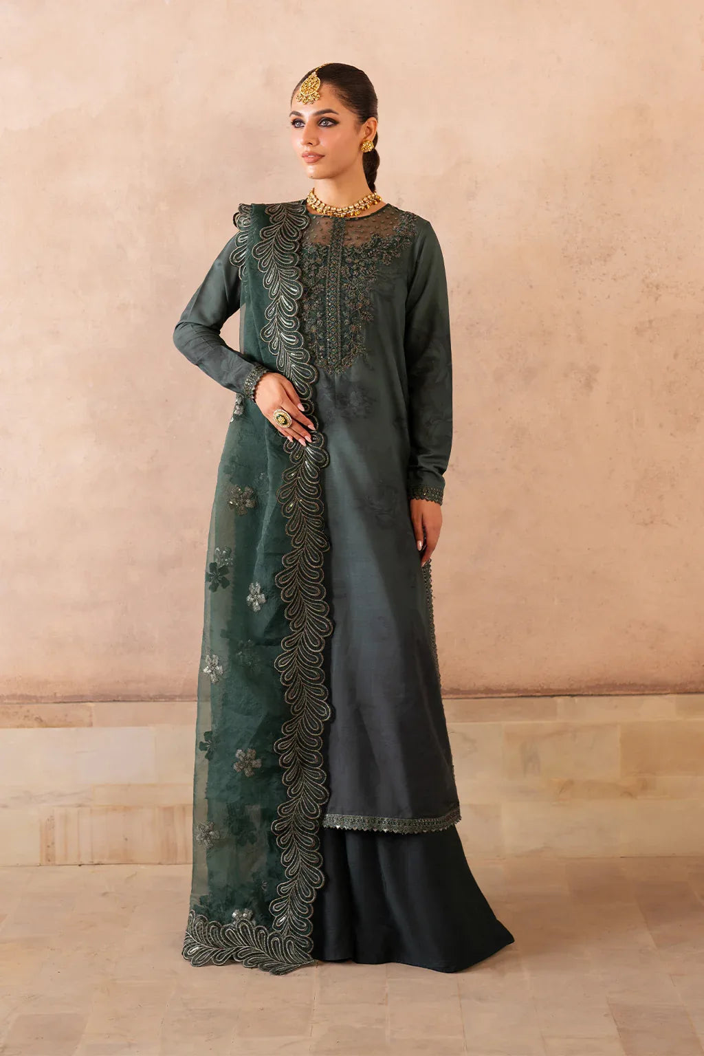 Iznik | Formal Wear | UE-324 - Aqsa Fabrics