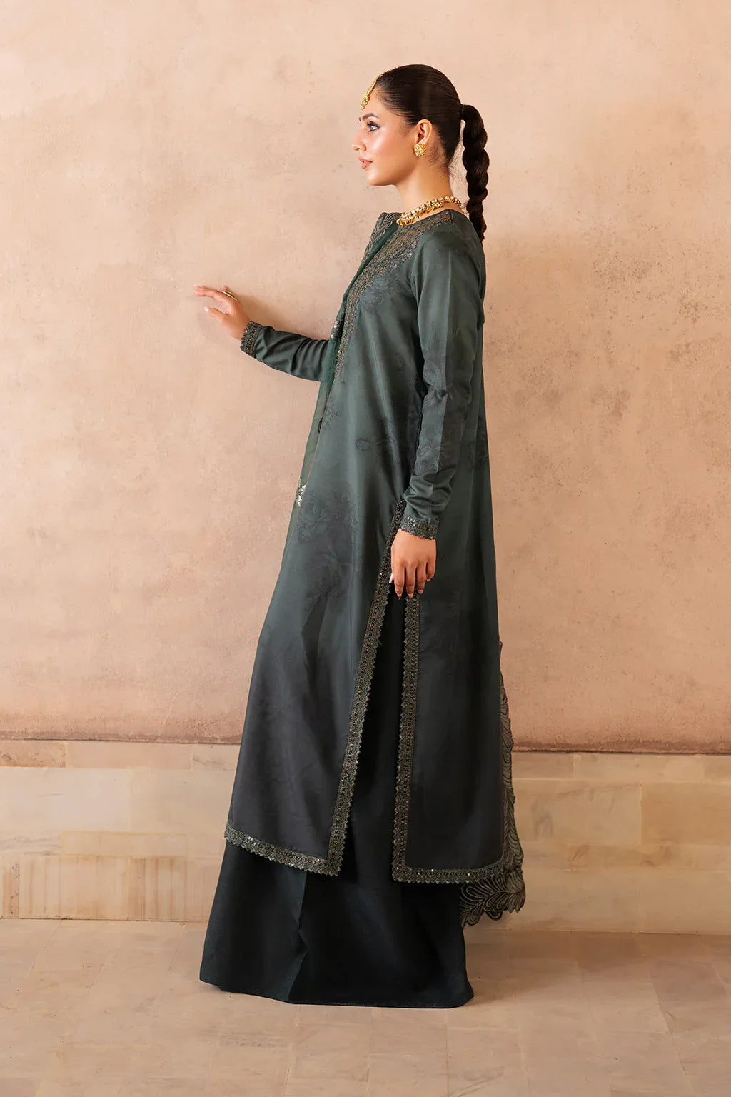 Iznik | Formal Wear | UE-324 - Aqsa Fabrics