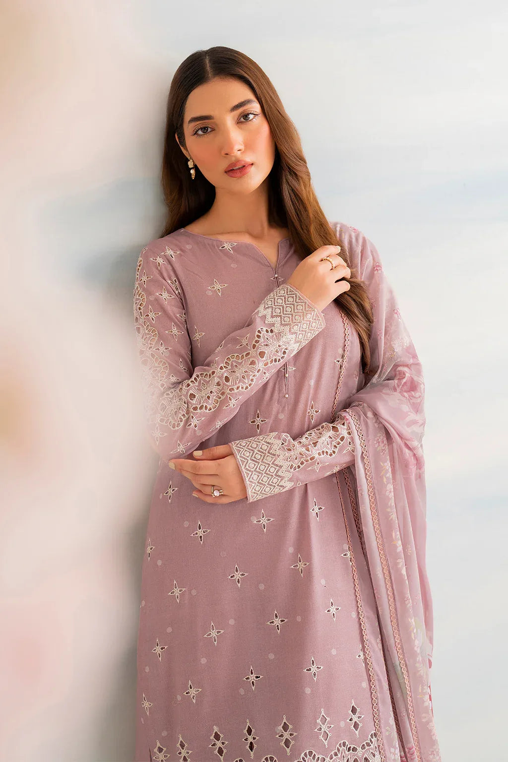 Iznik | Guzel lawn 24 | IGL-04 - Aqsa Fabrics