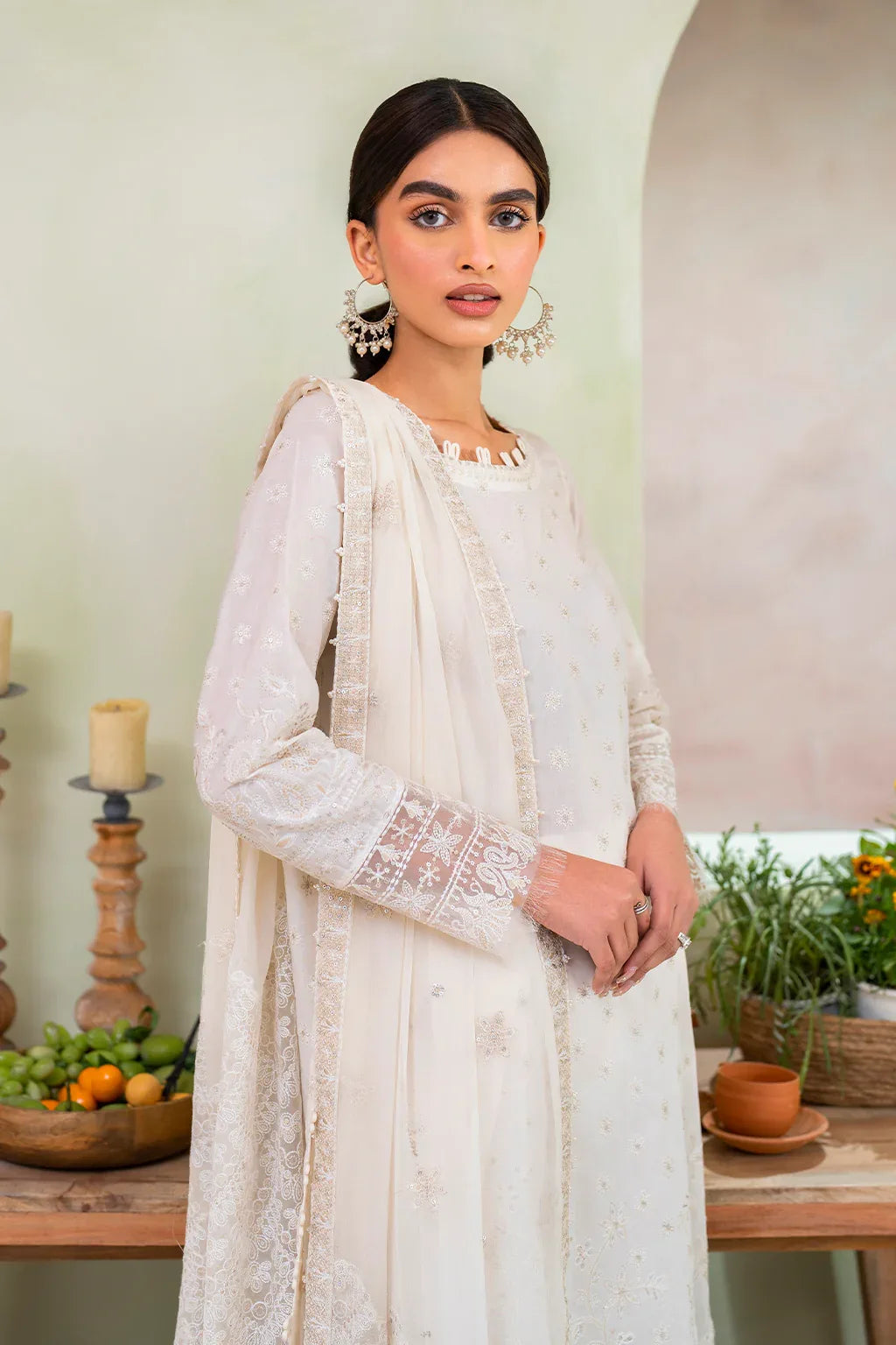Iznik | Ready to Wear | IP-226 EMBROIDERED LAWN - Aqsa Fabrics