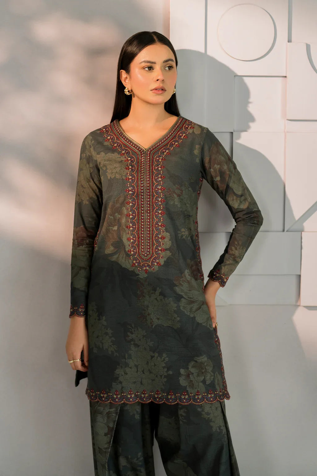 Iznik | Ready to Wear | IP-262 - Aqsa Fabrics