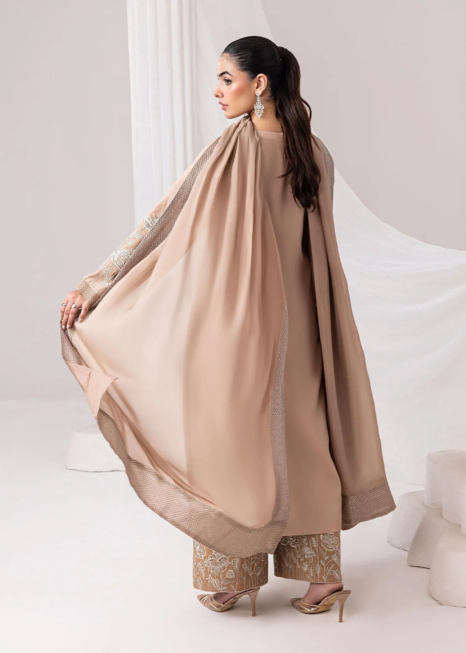Jamnii | Silk Ivy | Desert Rose - Aqsa Fabrics