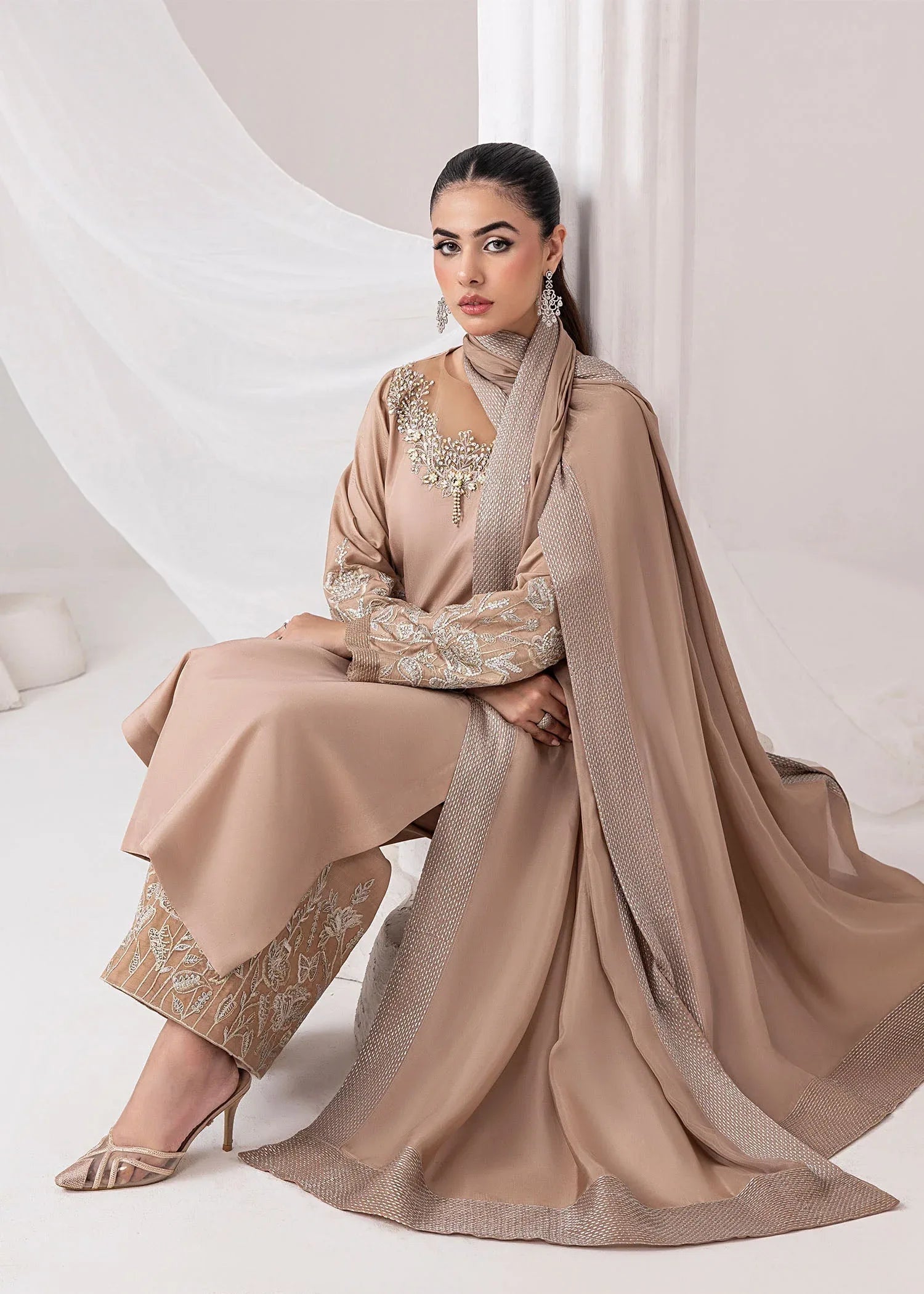Jamnii | Silk Ivy | Desert Rose - Aqsa Fabrics