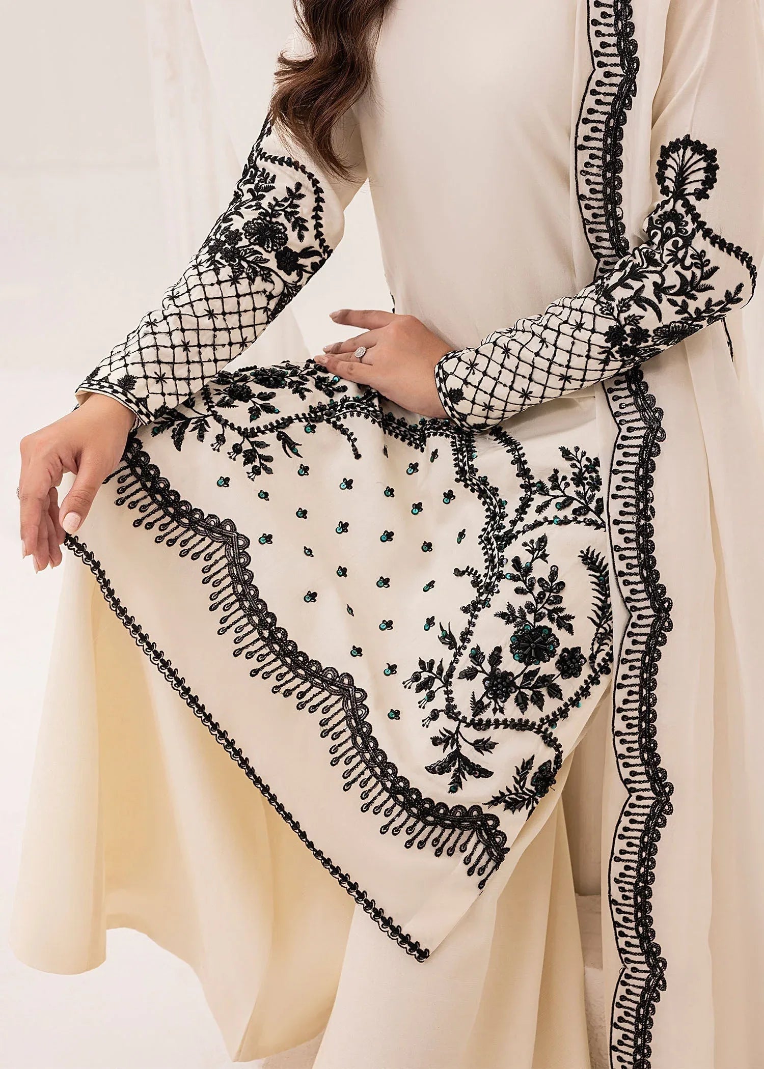 Jamnii | Silk Ivy | Noir Pearl - Aqsa Fabrics