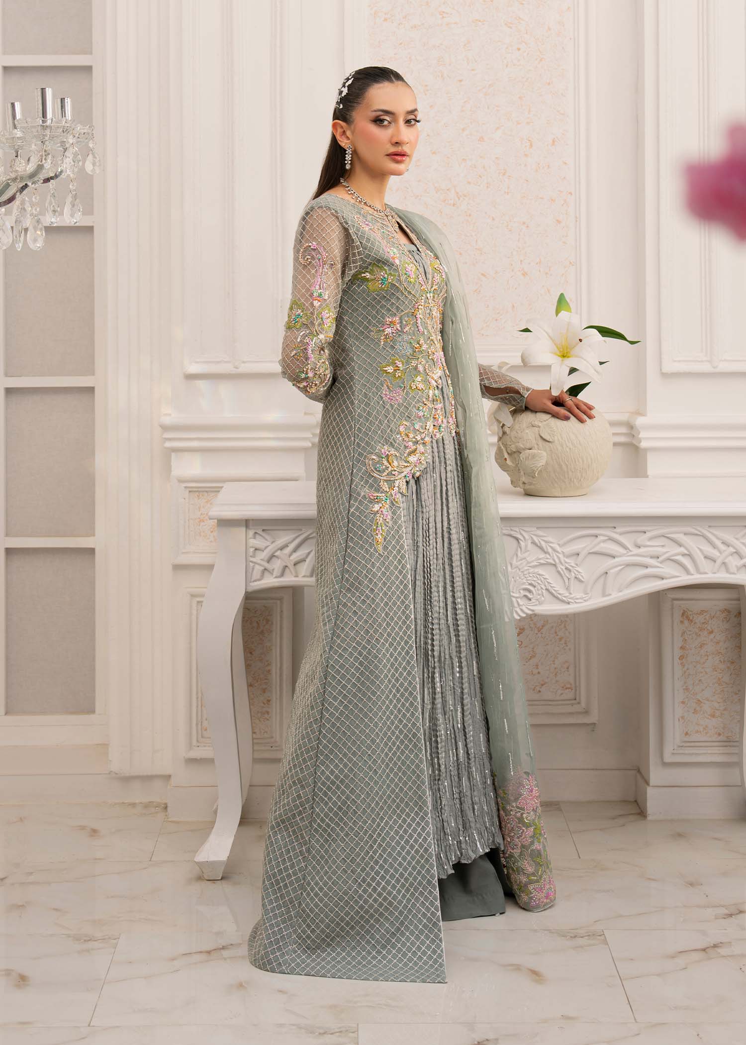 Jamnii | The Aura | Livia - Aqsa Fabrics