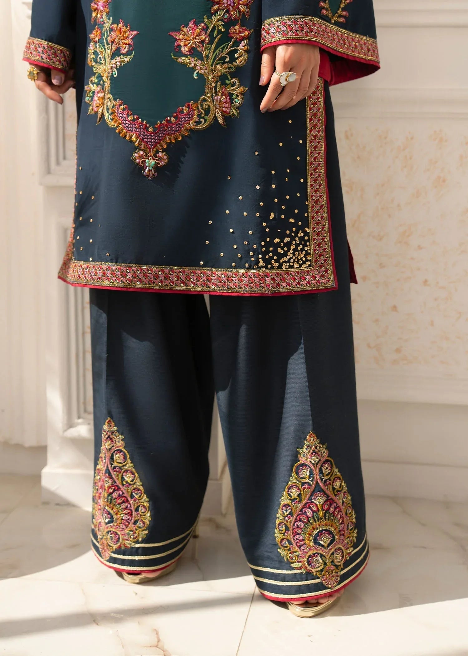 Jamnii | The Aura | Merlin - Aqsa Fabrics