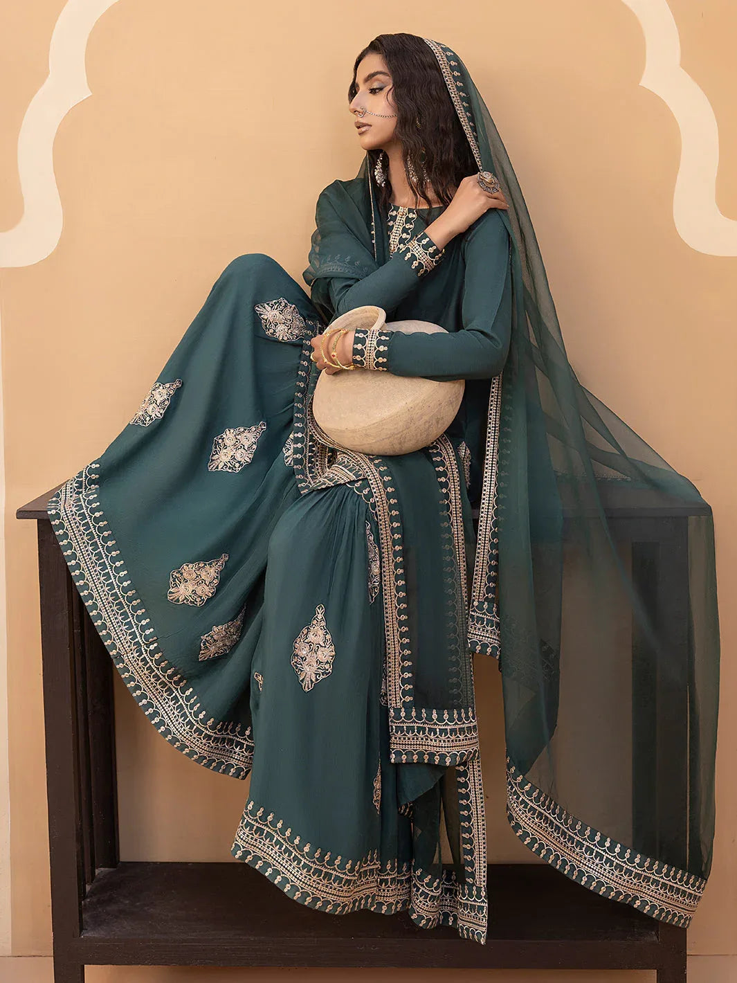 Hem Stitch | Raw Silk Edit 25 | Jasmine - Aqsa Fabrics