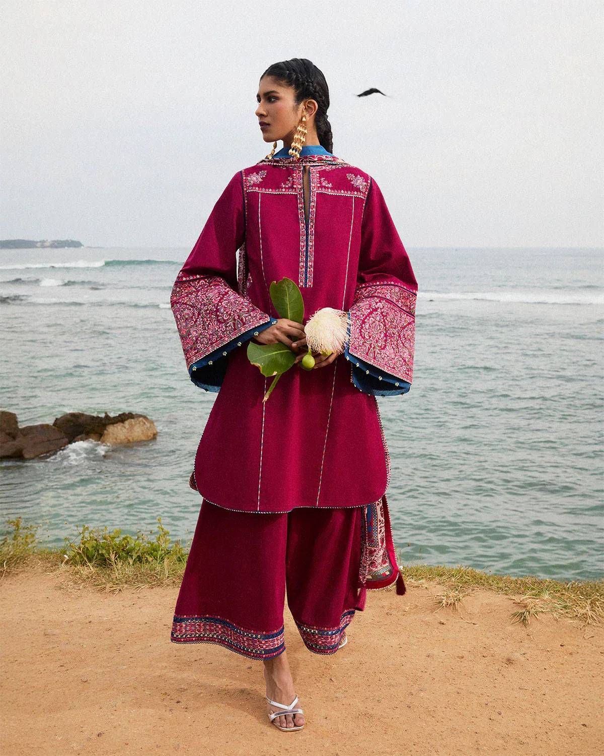 Jugnu | SS 25 | Beas - Aqsa Fabrics