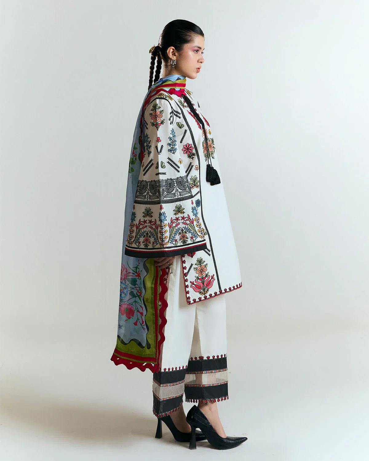 Jugnu | SS 25 |  Tiya - Aqsa Fabrics