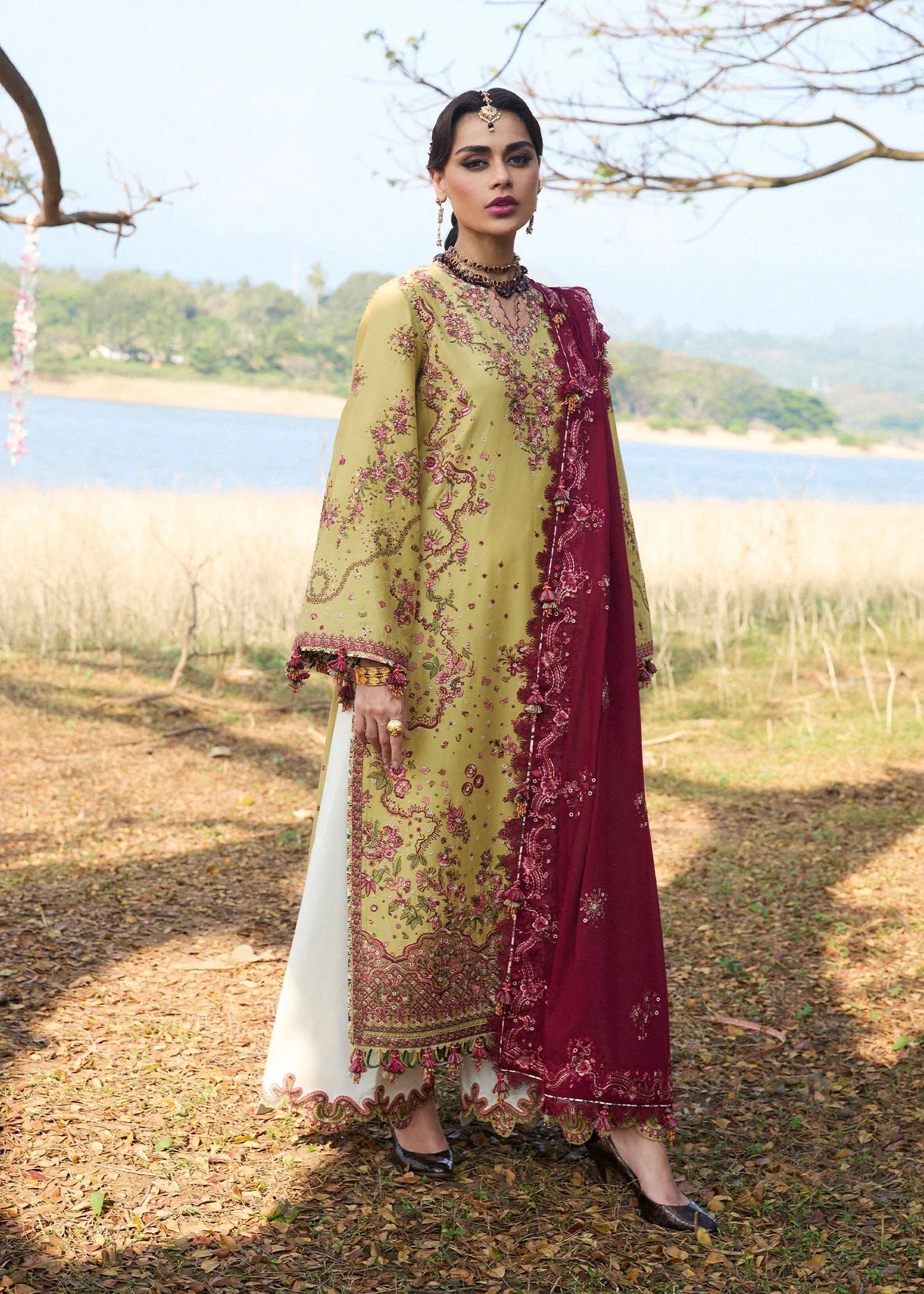 Hussain Rehar | Luxury Lawn 25 | Minted - Aqsa Fabrics