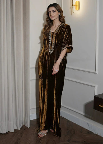 Mahum Asad | Voila Velvets | Topaz - Aqsa Fabrics