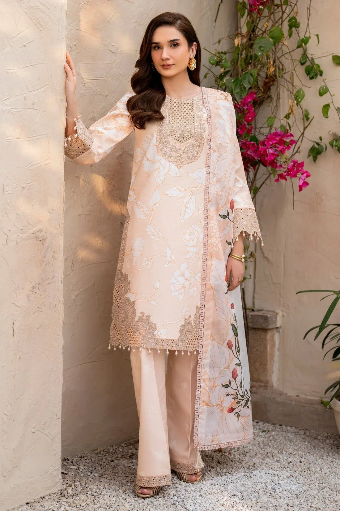 Alizeh | Levana Lawn | Kaai - Aqsa Fabrics