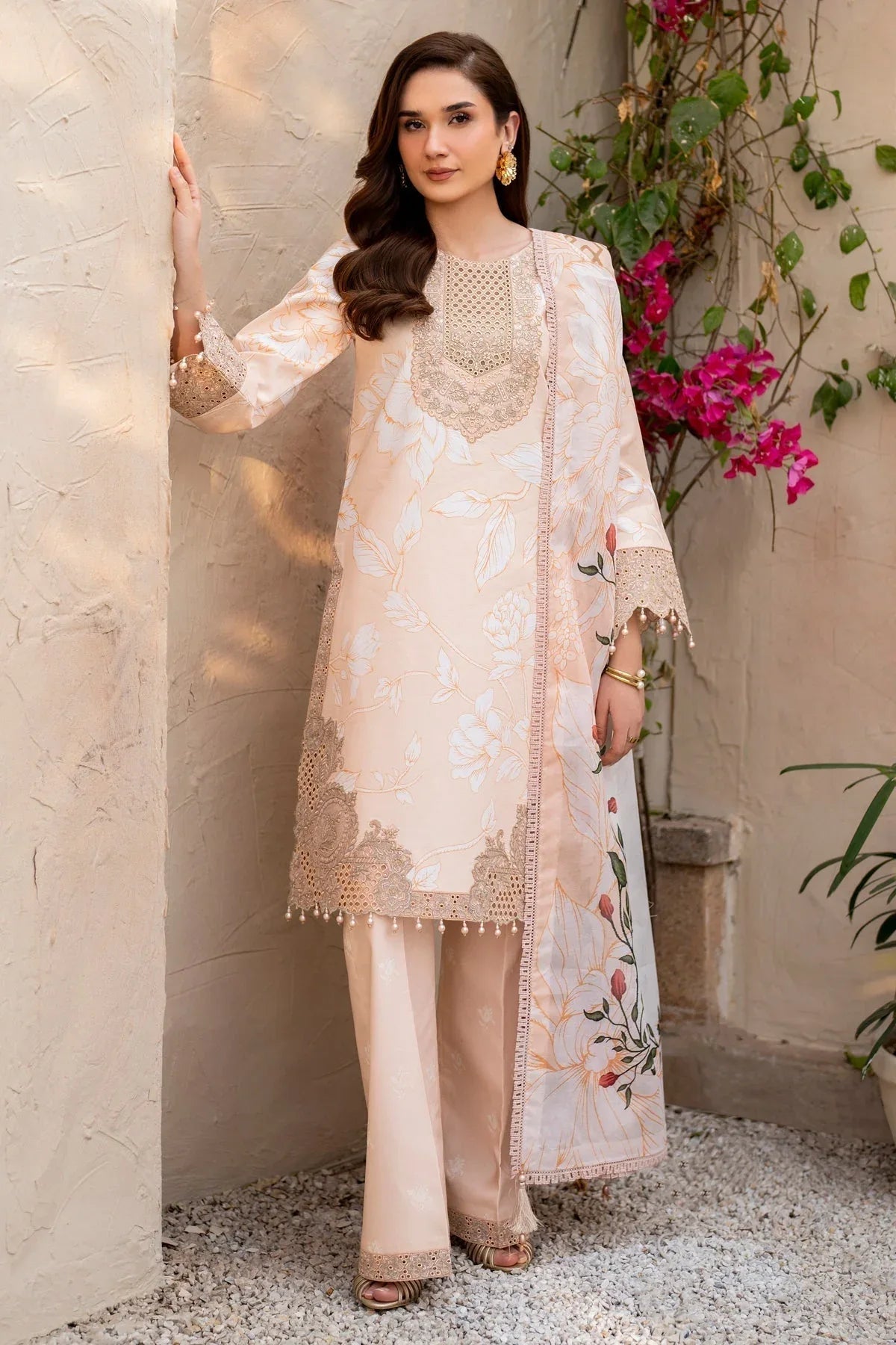 Alizeh | Levana Lawn | Kaai - Aqsa Fabrics