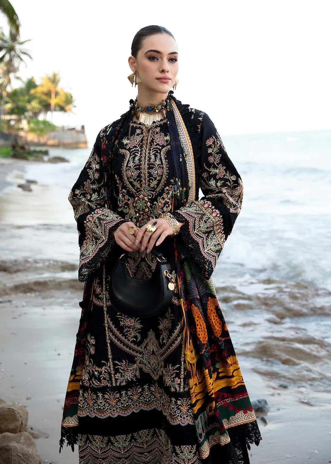 KM-08 l Kanwal Malik - Aqsa Fabrics