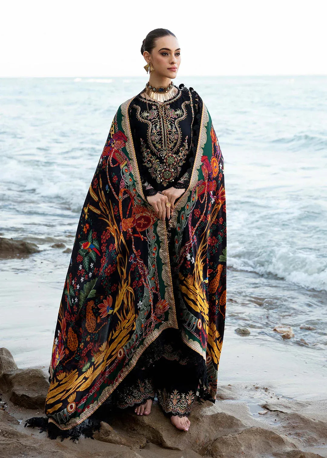 KM-08 l Kanwal Malik - Aqsa Fabrics