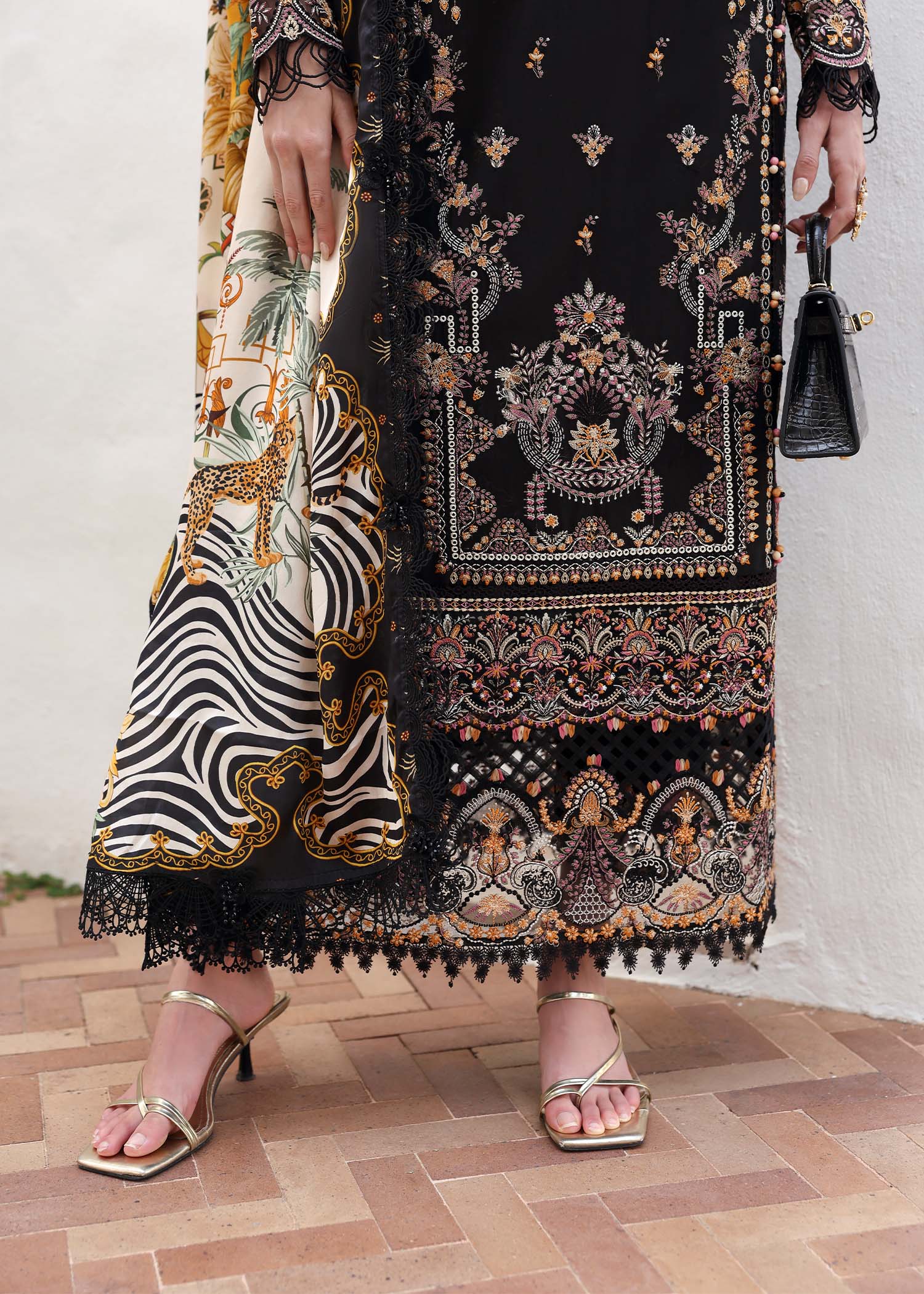 Kanwal Malik | Elysia Luxury Lawn 25 | Noire - Aqsa Fabrics