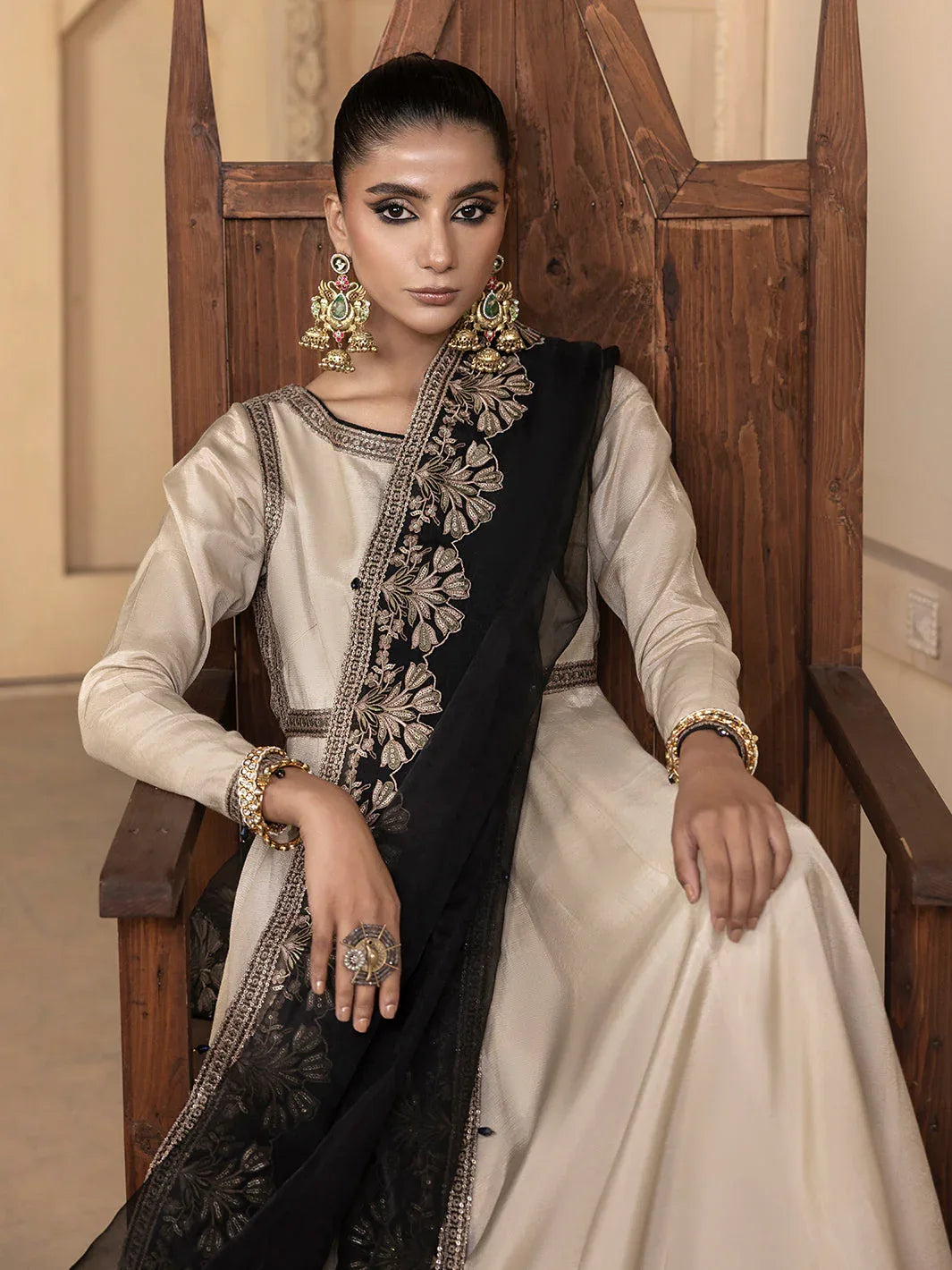 Hem Stitch | Raw Silk Edit 25 | Kaya - Aqsa Fabrics