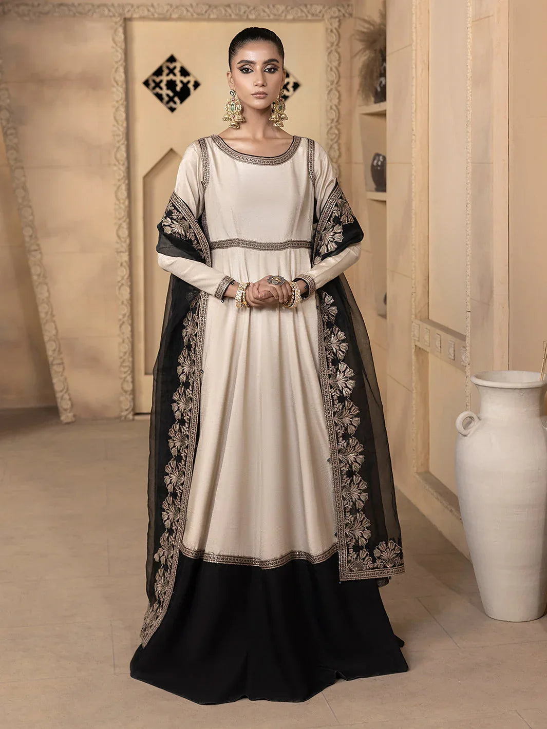 Hem Stitch | Raw Silk Edit 25 | Kaya - Aqsa Fabrics