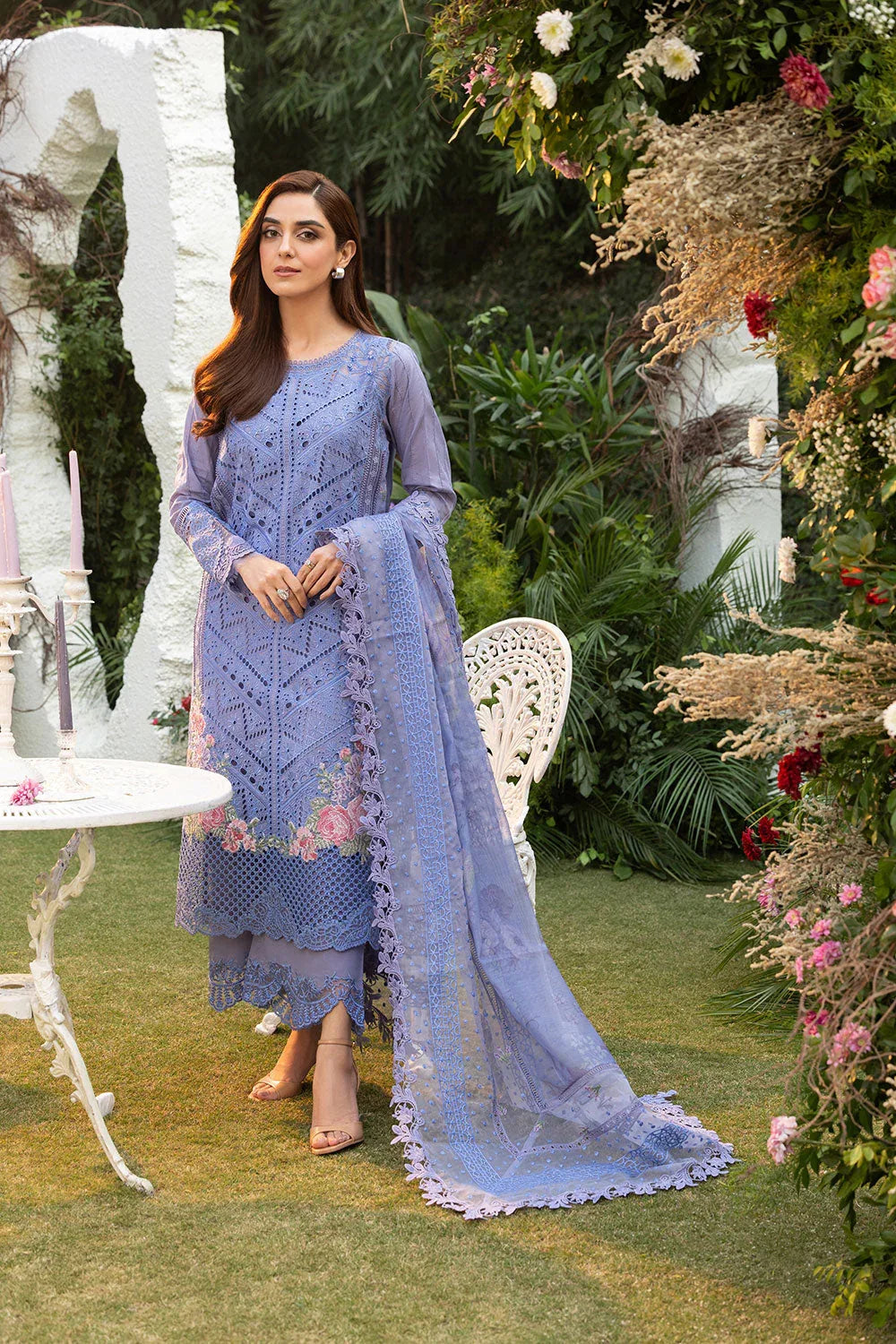 Sobia Nazir | Luxury Lawn 25 | 10B - Aqsa Fabrics