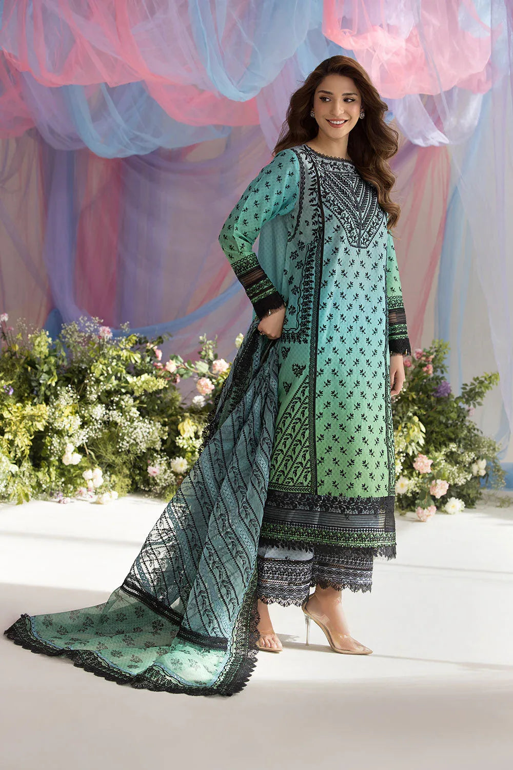 Sobia Nazir | Luxury Lawn 25 | 12A - Aqsa Fabrics
