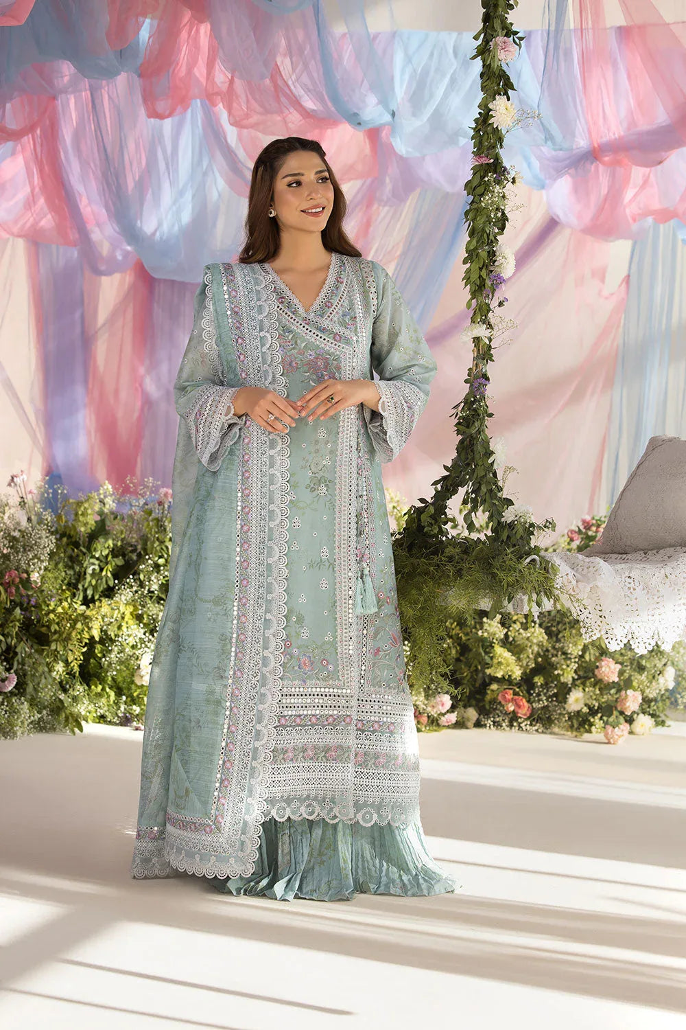 Sobia Nazir | Luxury Lawn 25 | 13A - Aqsa Fabrics