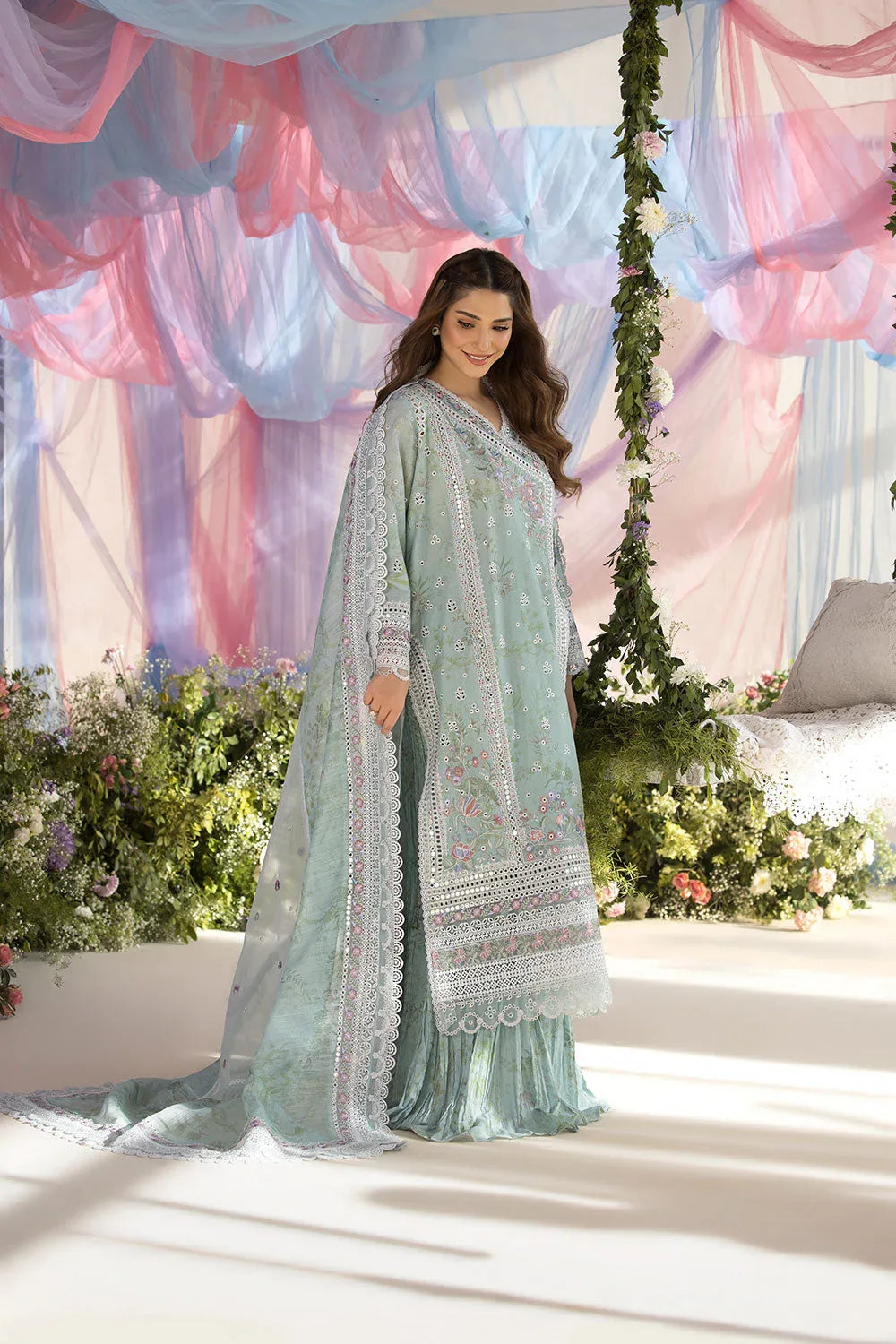 Sobia Nazir | Luxury Lawn 25 | 13A - Aqsa Fabrics