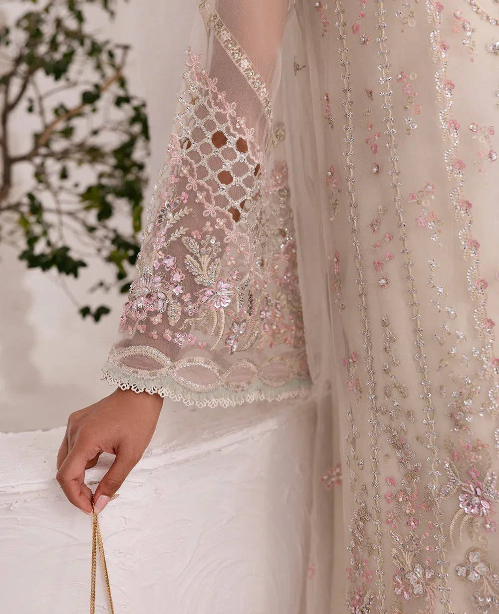 Republic Womenswear | Reve De Luxe 25 | LF-175 - Aqsa Fabrics