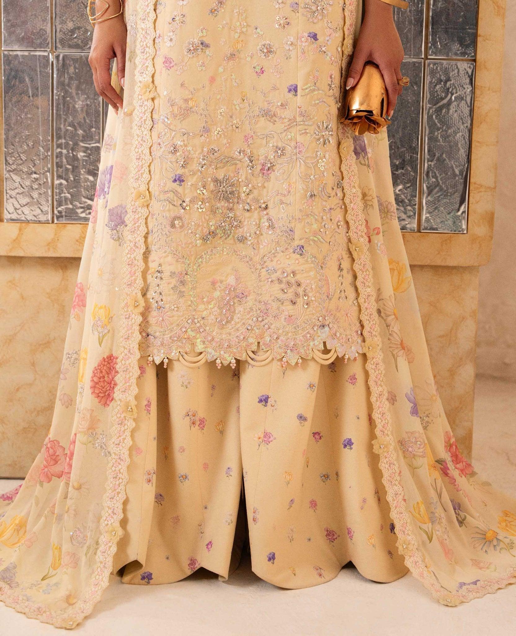 Republic Womenswear | Luxury Formal 26 | Mirage