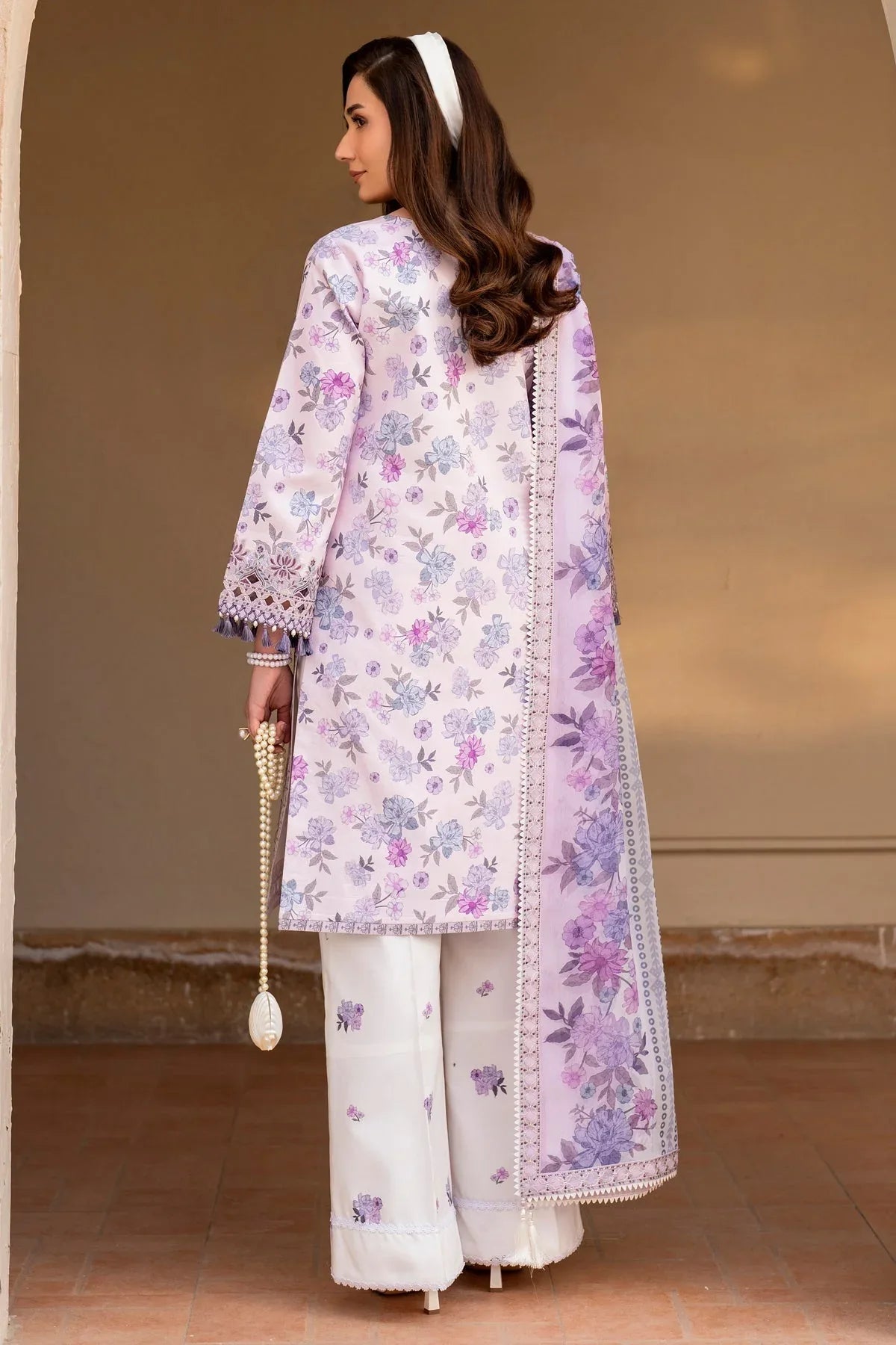 Alizeh | Levana Lawn | Lavy - Aqsa Fabrics