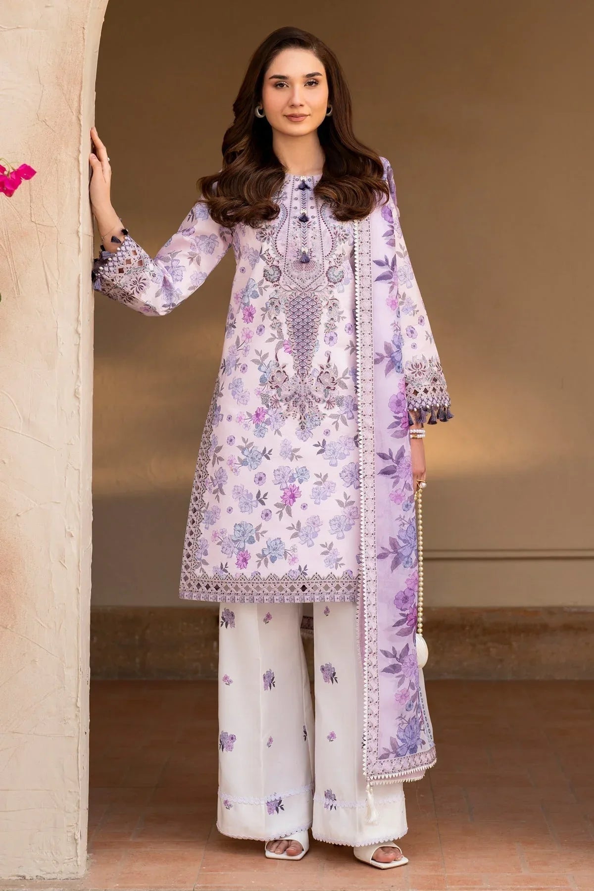 Alizeh | Levana Lawn | Lavy - Aqsa Fabrics