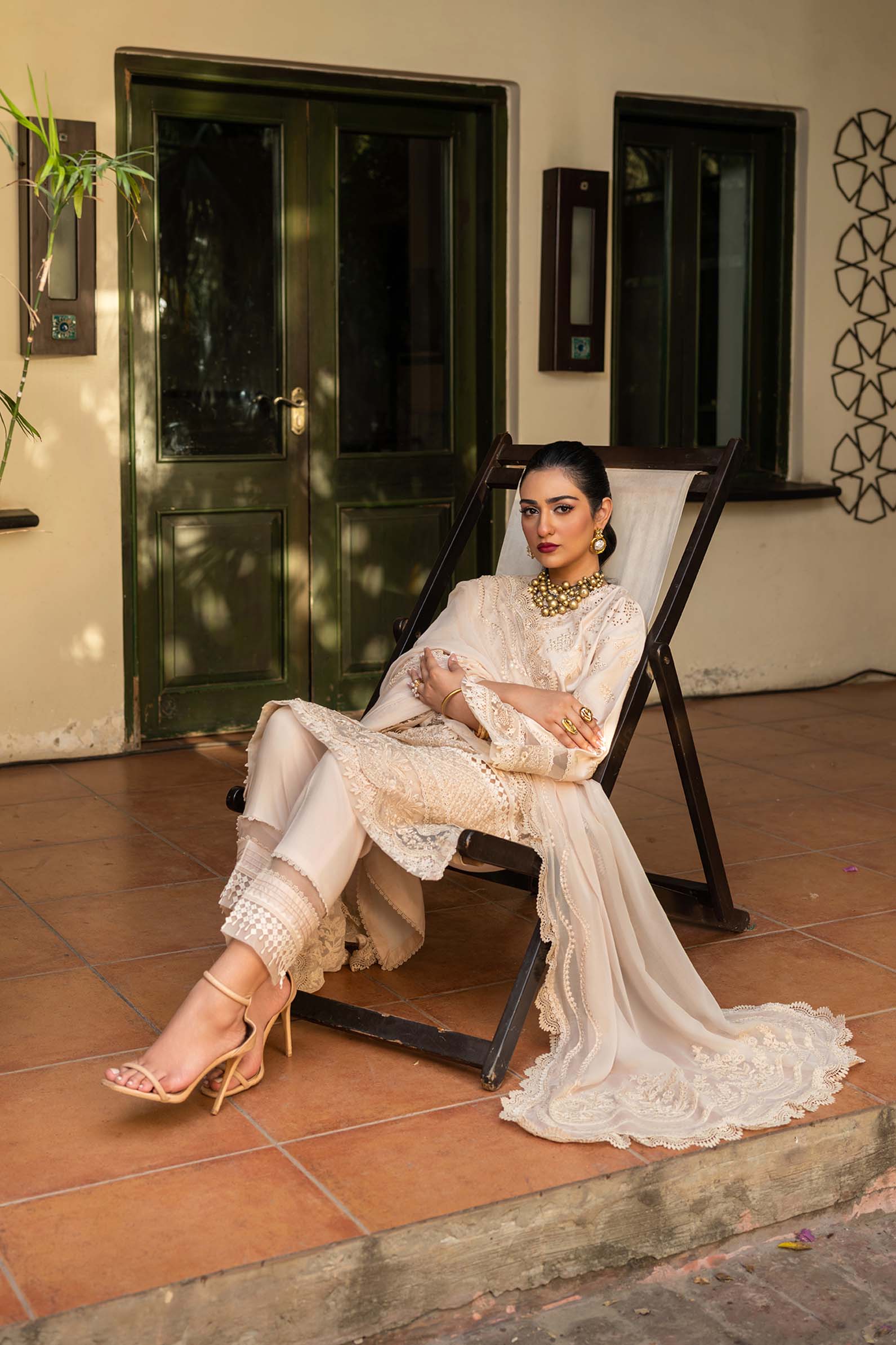 Maryam Hussain | Luxury Lawn 25 | Raya - Aqsa Fabrics