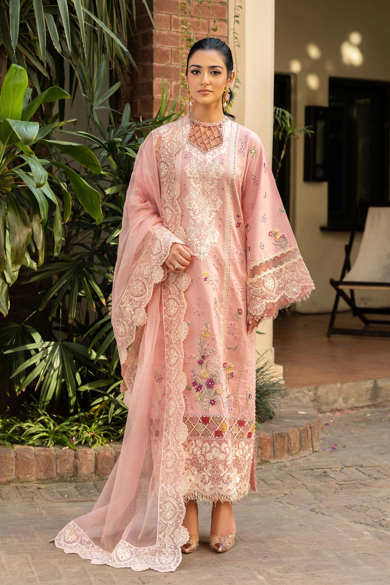 Maryam Hussain | Luxury Lawn 25 | Naina - Aqsa Fabrics
