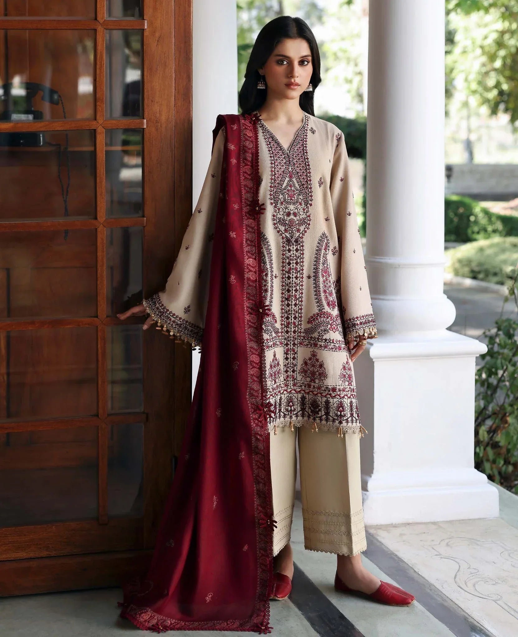 Republic Womenswear | Amaris Luxury Shawl 25 | Liora - Aqsa Fabrics