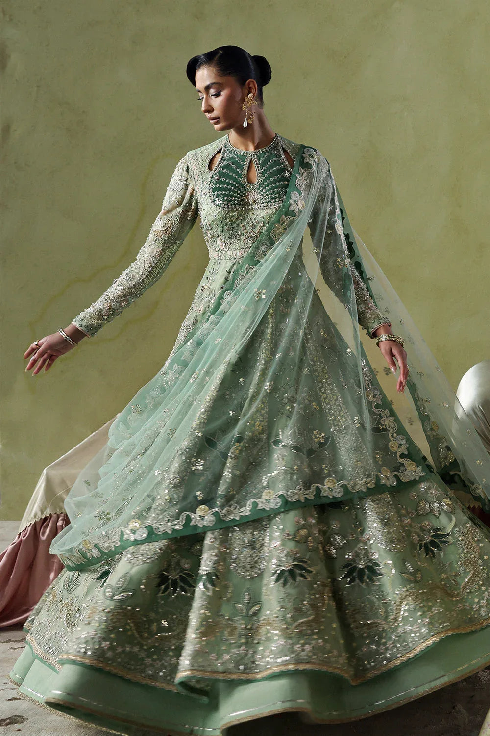 Soraya | Lumene Festive 26 | Lirien - Aqsa Fabrics