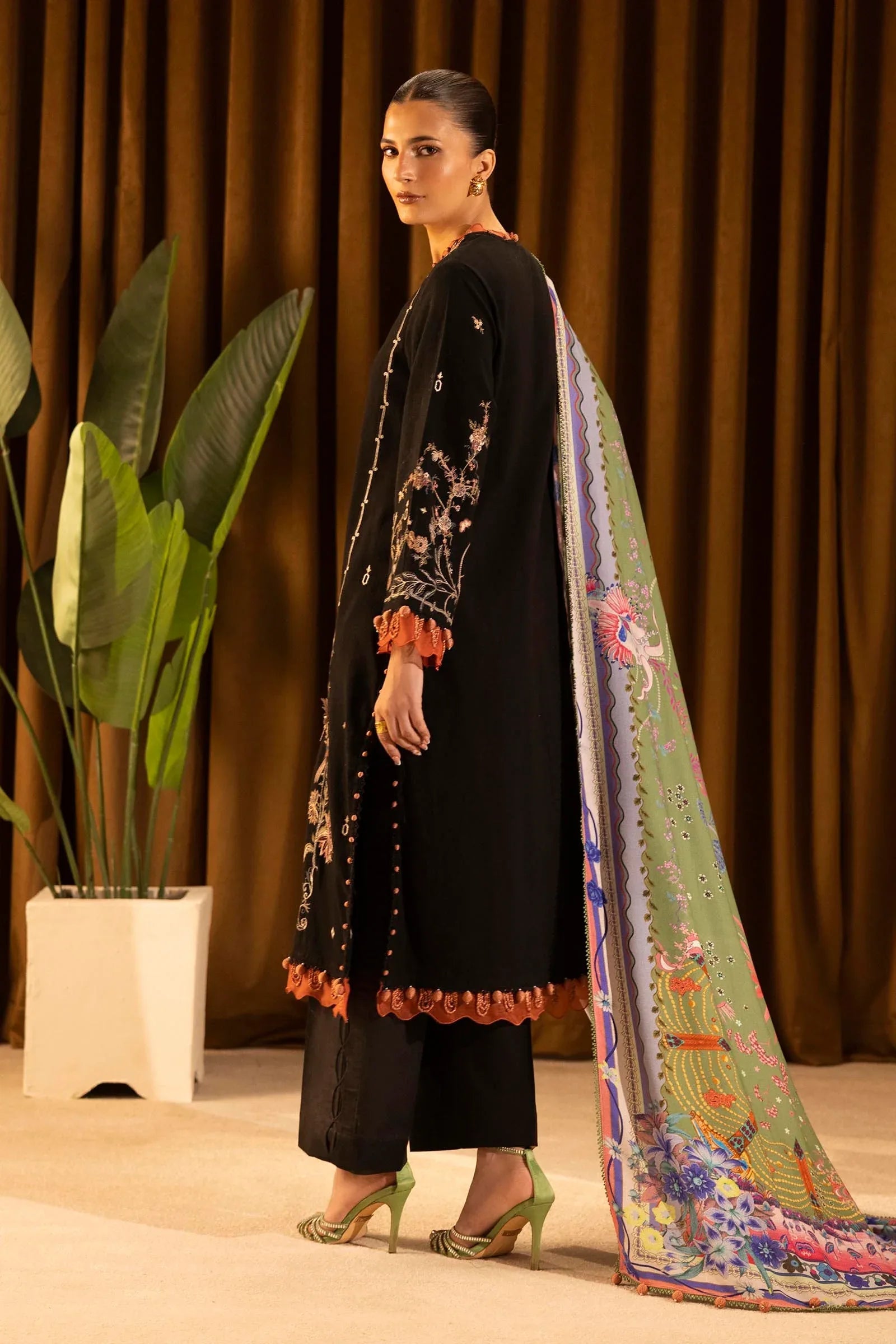 Sana Safinaz | Muzlin Winter 25 | M253-006A - Aqsa Fabrics