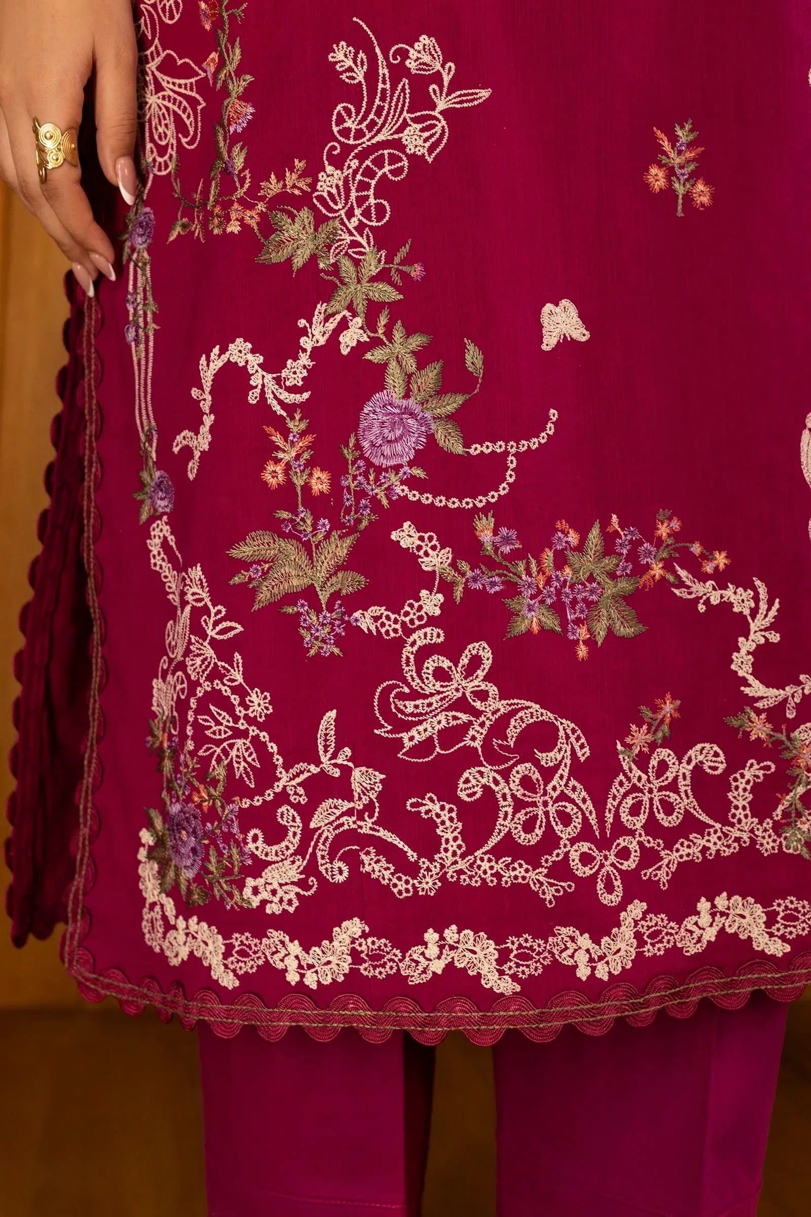 Sana Safinaz | Muzlin Winter 25 | 012A - Aqsa Fabrics