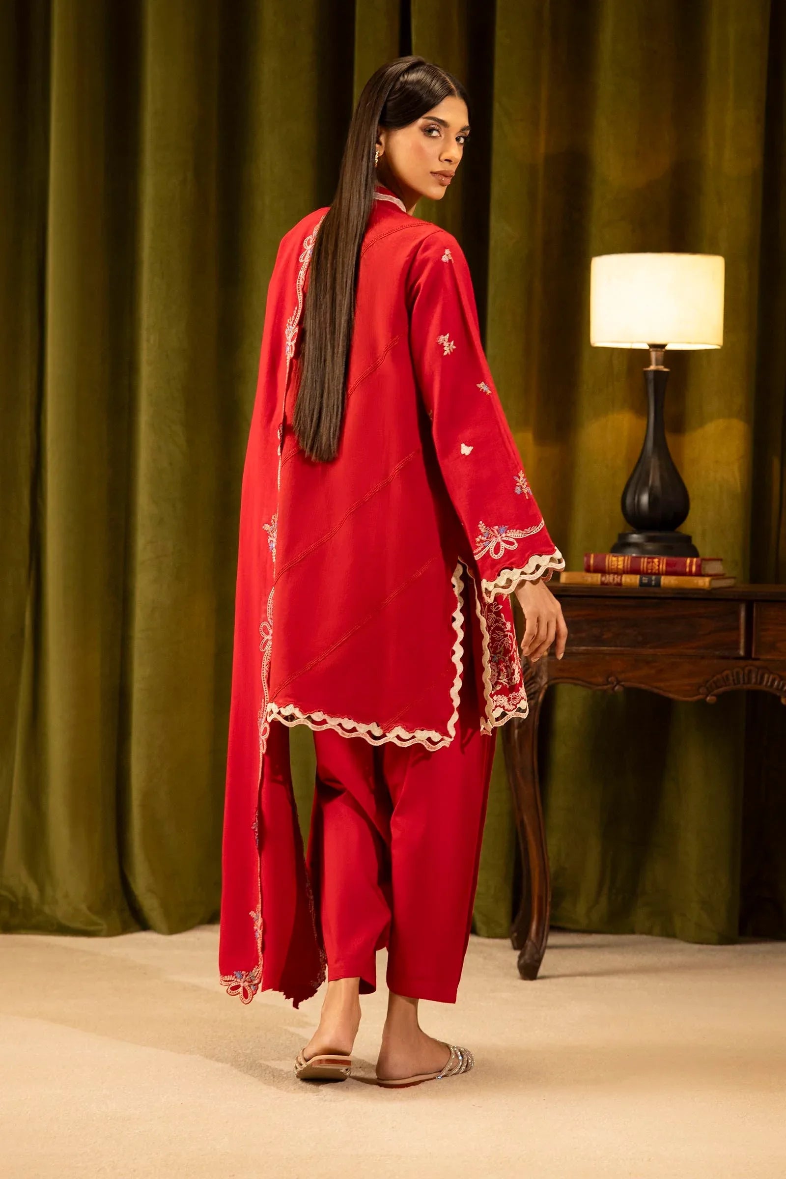 Sana Safinaz | Muzlin Winter 25 | 012B - Aqsa Fabrics