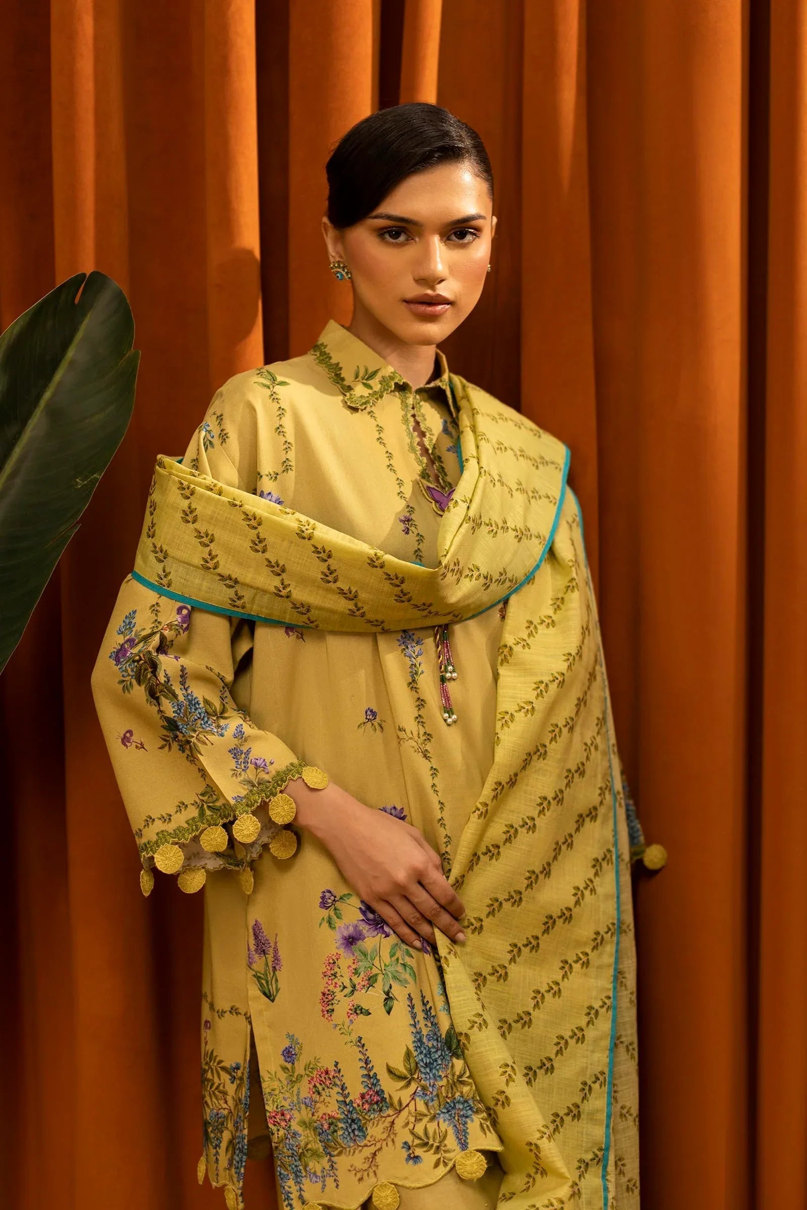 Sana Safinaz | Muzlin Winter 25 | 013A - Aqsa Fabrics